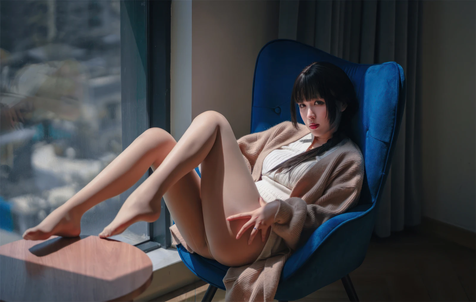 轩萧学姐---肉丝家妻-[70P-555MB]