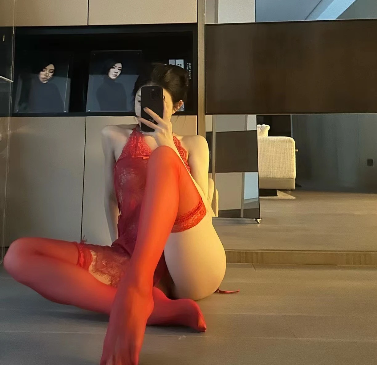 金希儿微密圈视图合集-12.webp